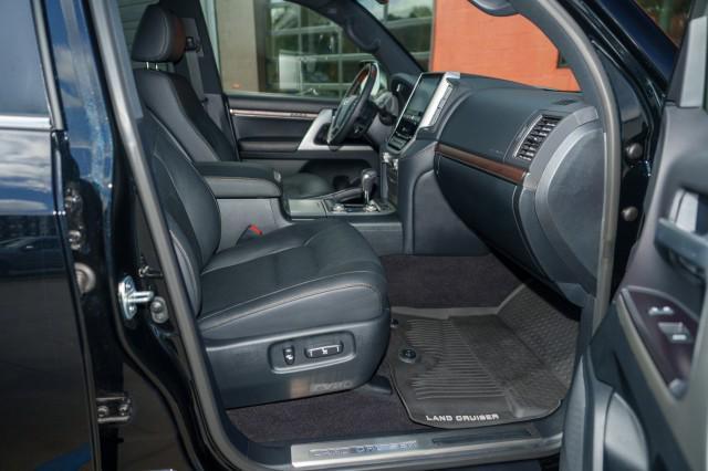 used 2020 Toyota Land Cruiser car