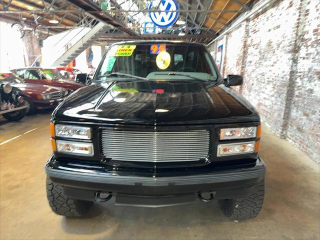used 1995 GMC Yukon car, priced at $19,996