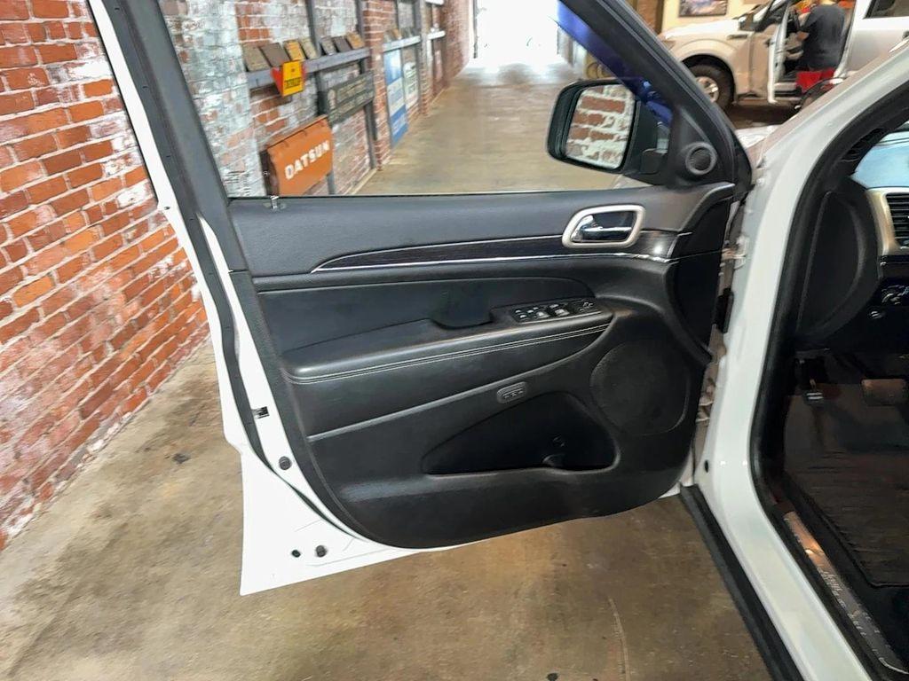 used 2014 Jeep Grand Cherokee car, priced at $12,996