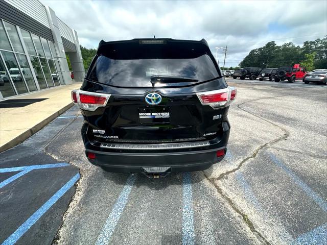 used 2015 Toyota Highlander Hybrid car, priced at $19,870