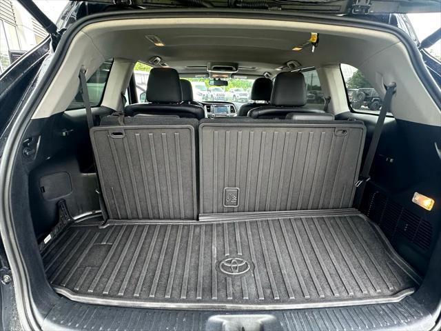 used 2015 Toyota Highlander Hybrid car, priced at $19,870