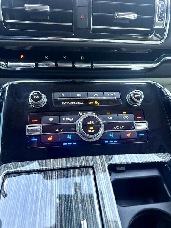 used 2019 Lincoln Navigator L car, priced at $42,870
