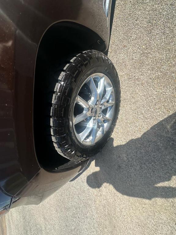 used 2014 Jeep Grand Cherokee car, priced at $14,870