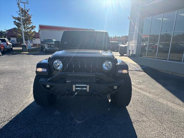 used 2022 Jeep Gladiator car, priced at $38,870