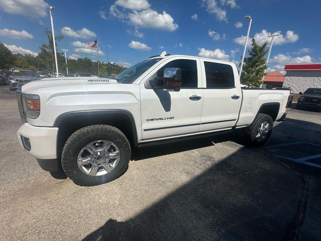 used 2018 GMC Sierra 2500 car, priced at $35,870