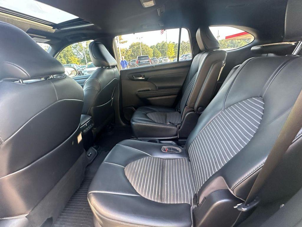 used 2021 Toyota Highlander car, priced at $37,870