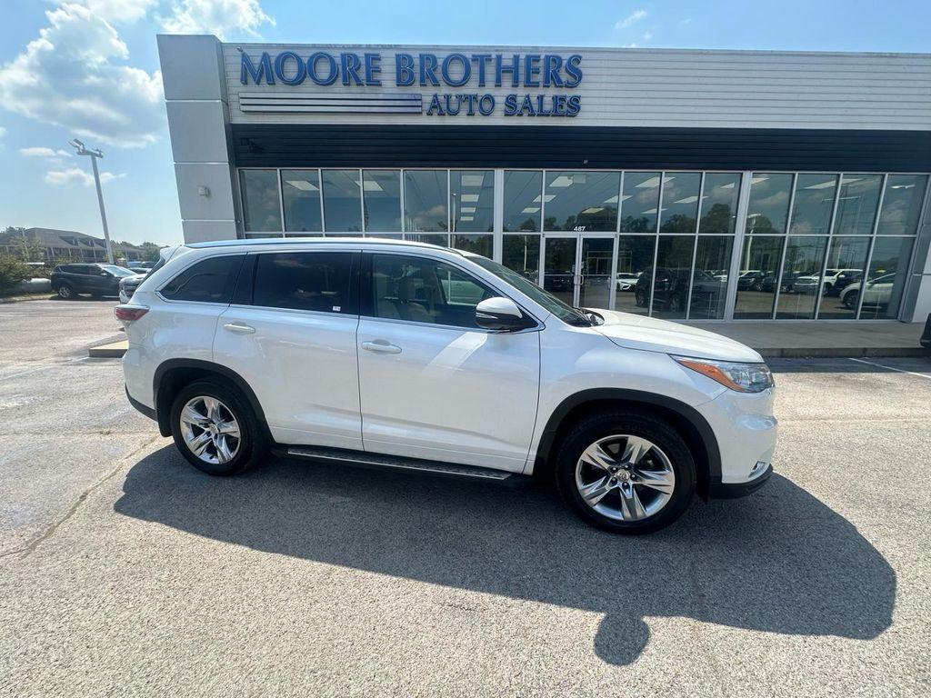used 2014 Toyota Highlander car, priced at $19,870
