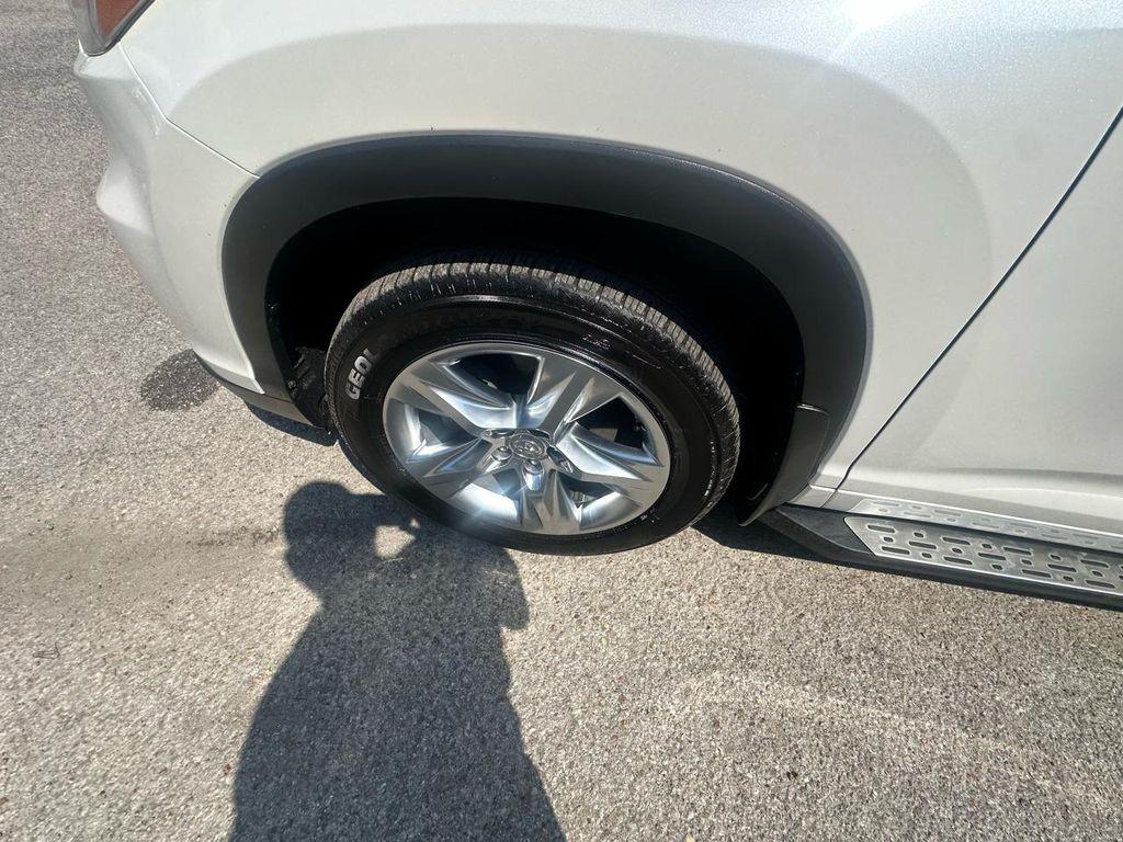 used 2014 Toyota Highlander car, priced at $19,870
