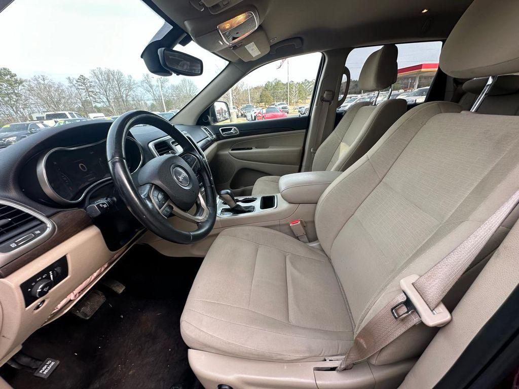 used 2017 Jeep Grand Cherokee car, priced at $16,500