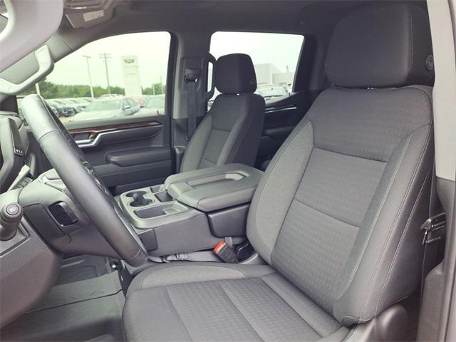 used 2023 GMC Sierra 1500 car, priced at $40,682