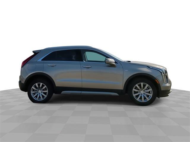 used 2022 Cadillac XT4 car, priced at $32,706