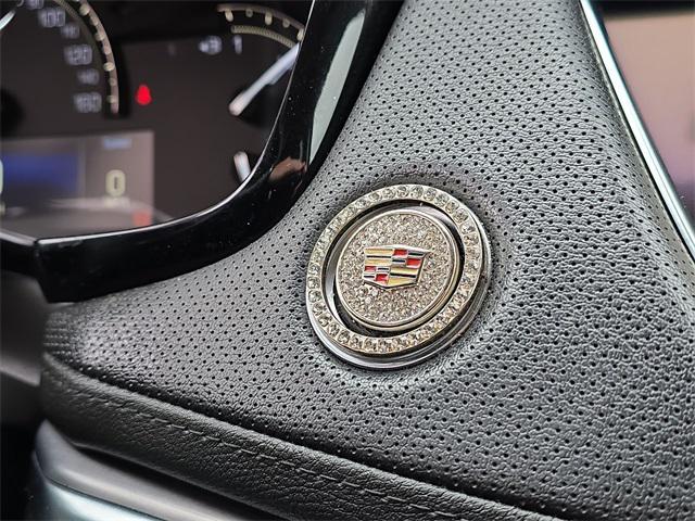used 2019 Cadillac XT5 car, priced at $20,252