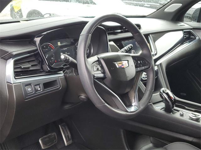 used 2023 Cadillac XT6 car, priced at $39,710