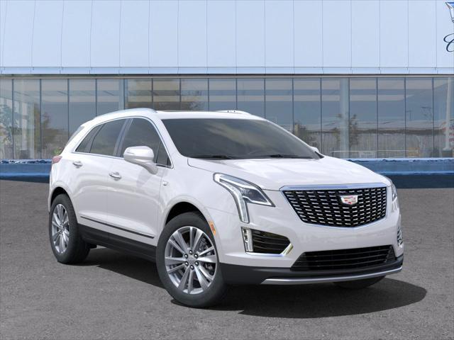 new 2025 Cadillac XT5 car, priced at $50,562