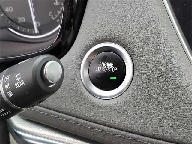 used 2022 Cadillac XT5 car, priced at $30,528