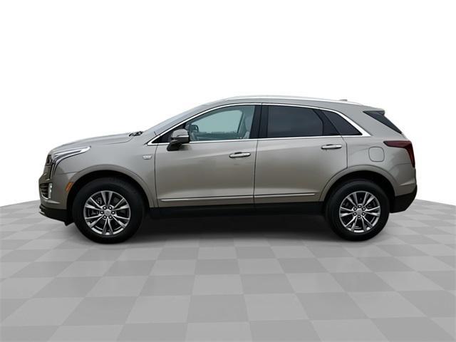 used 2022 Cadillac XT5 car, priced at $30,528