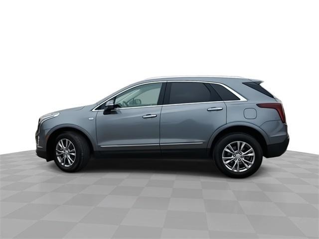 used 2022 Cadillac XT5 car, priced at $32,357