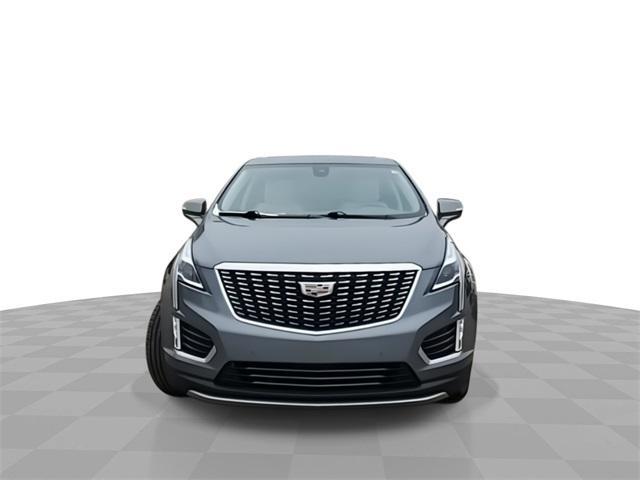 used 2022 Cadillac XT5 car, priced at $32,357