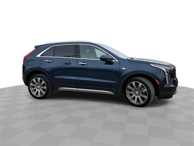 used 2020 Cadillac XT4 car, priced at $25,937