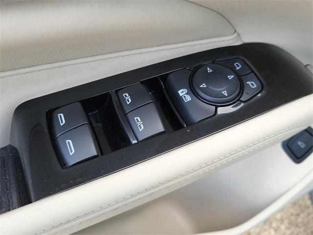 used 2023 Cadillac CT4 car, priced at $29,086