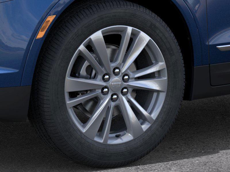 new 2025 Cadillac XT5 car, priced at $51,207