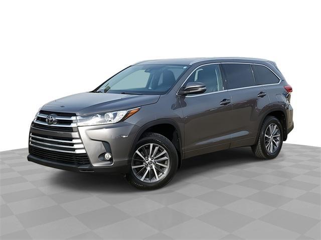 used 2017 Toyota Highlander car, priced at $22,827