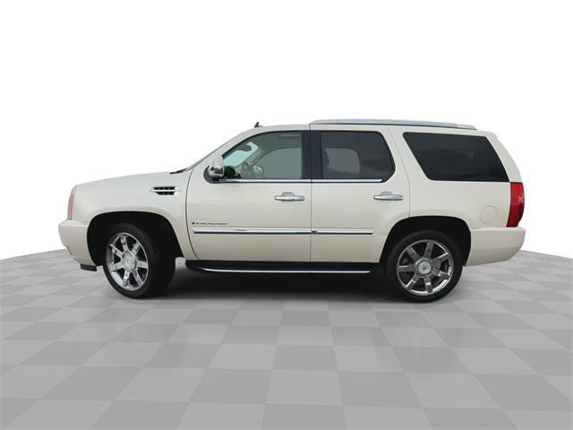 used 2008 Cadillac Escalade car, priced at $13,900