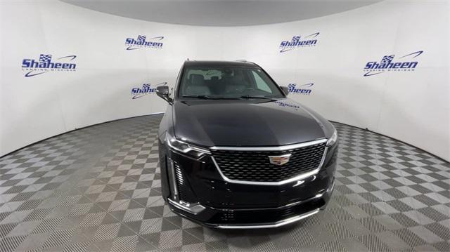 used 2022 Cadillac XT6 car, priced at $39,567