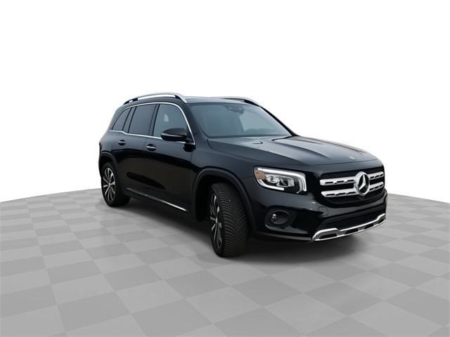 used 2021 Mercedes-Benz GLB 250 car, priced at $29,723