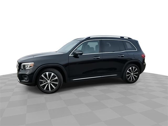 used 2021 Mercedes-Benz GLB 250 car, priced at $29,723