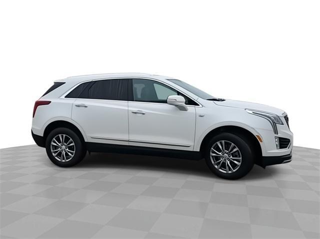 used 2023 Cadillac XT5 car, priced at $35,139