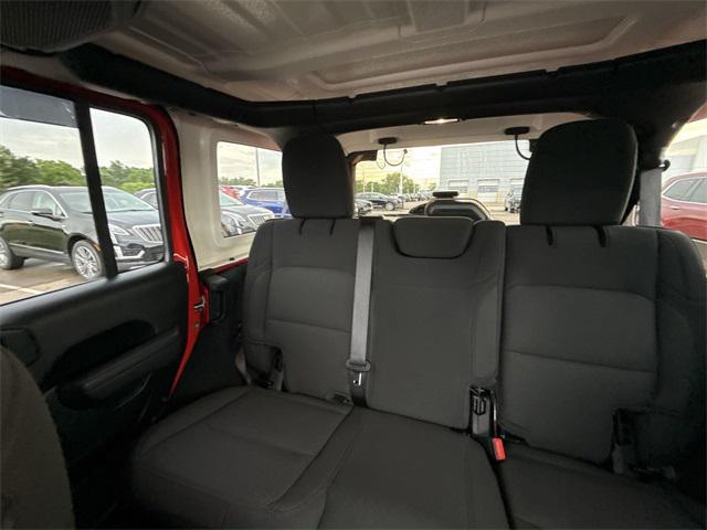 used 2022 Jeep Wrangler Unlimited car, priced at $35,570