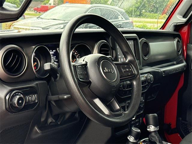 used 2022 Jeep Wrangler Unlimited car, priced at $35,570