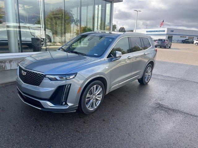 used 2023 Cadillac XT6 car, priced at $40,859