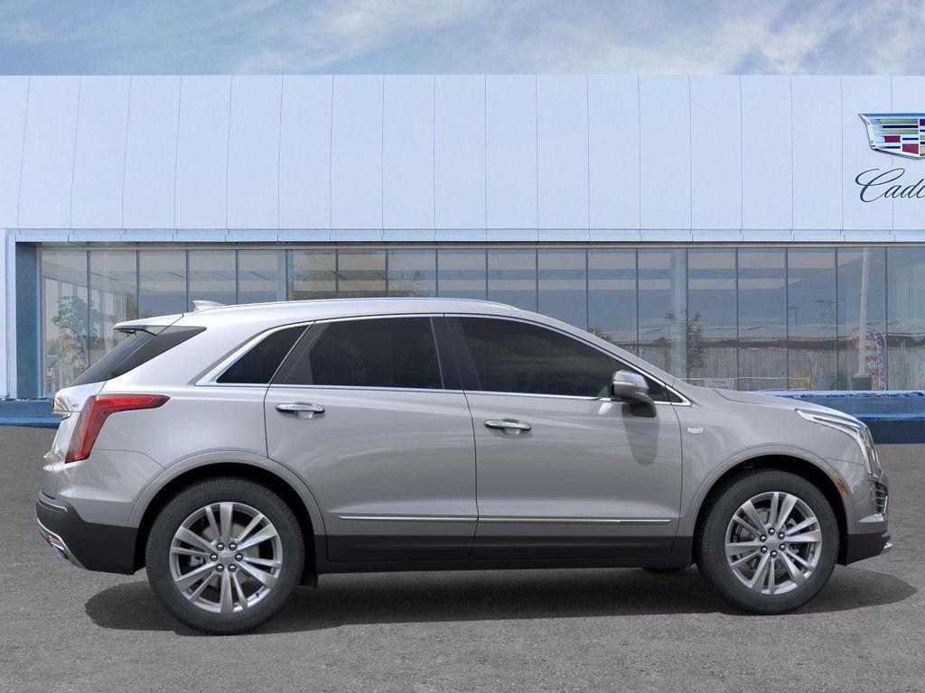 new 2025 Cadillac XT5 car, priced at $50,706