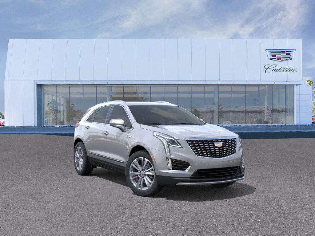 new 2025 Cadillac XT5 car, priced at $50,706