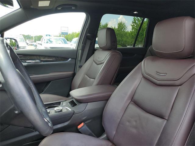 used 2023 Cadillac XT6 car, priced at $34,905