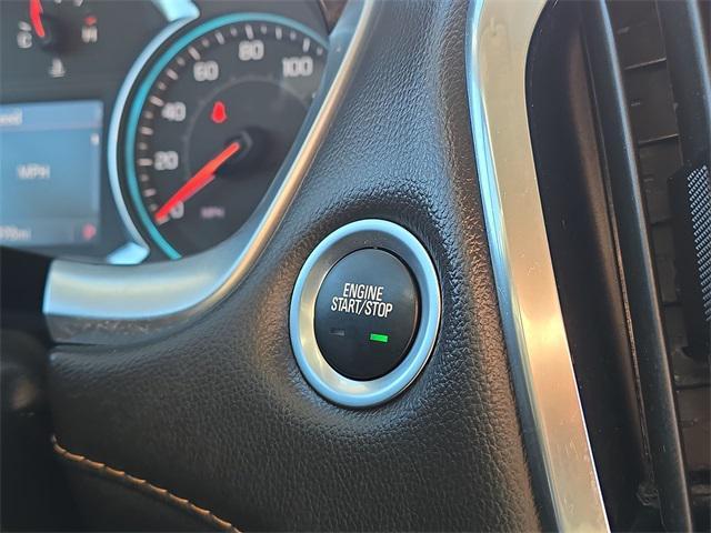 used 2020 Chevrolet Traverse car, priced at $23,458
