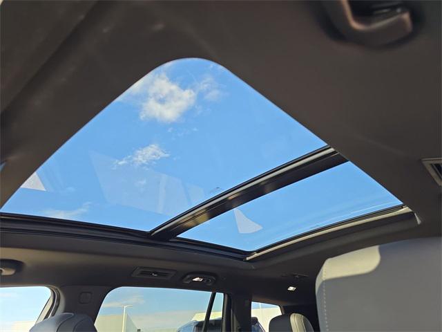 used 2024 Cadillac XT6 car, priced at $38,964