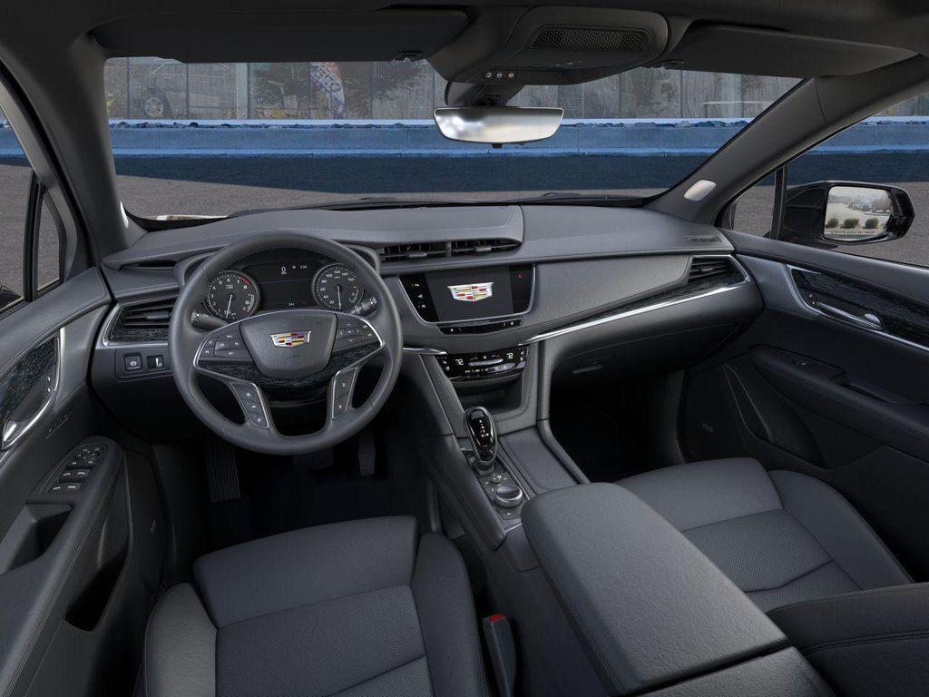 new 2025 Cadillac XT5 car, priced at $54,038