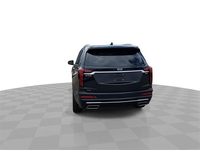 used 2022 Cadillac XT6 car, priced at $31,602