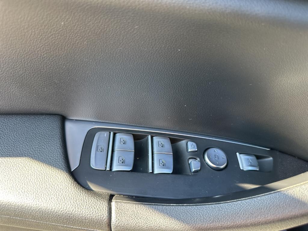 used 2022 BMW X3 car, priced at $30,995