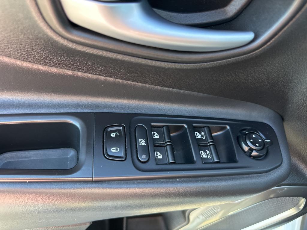 used 2019 Jeep Renegade car, priced at $16,679