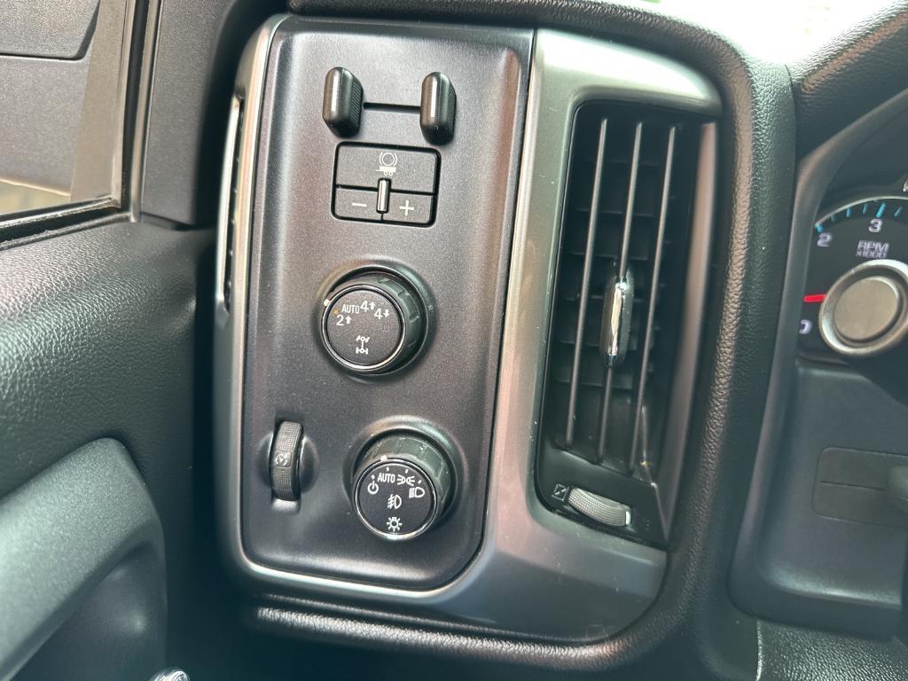 used 2018 Chevrolet Silverado 1500 car, priced at $29,991