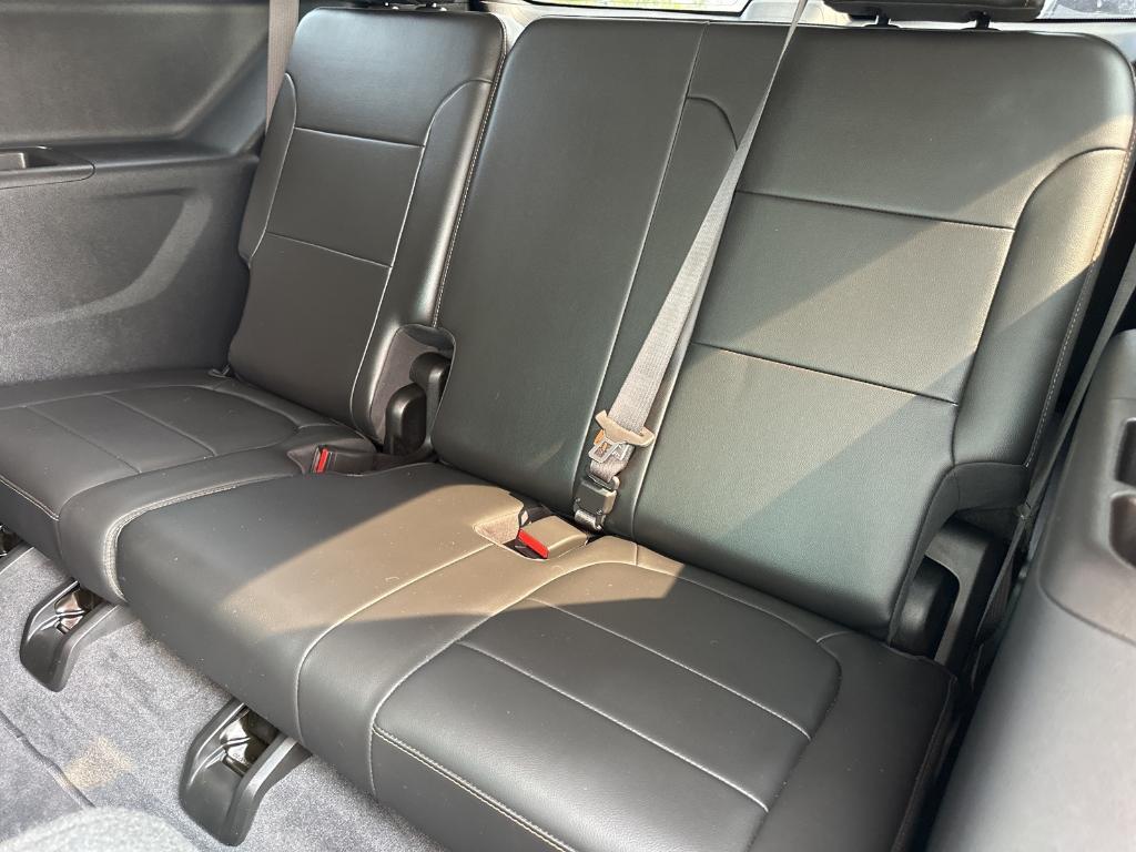 used 2020 Chevrolet Traverse car, priced at $31,979
