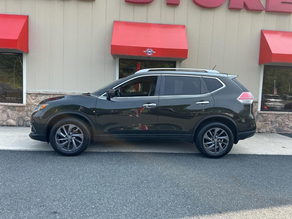 used 2016 Nissan Rogue car