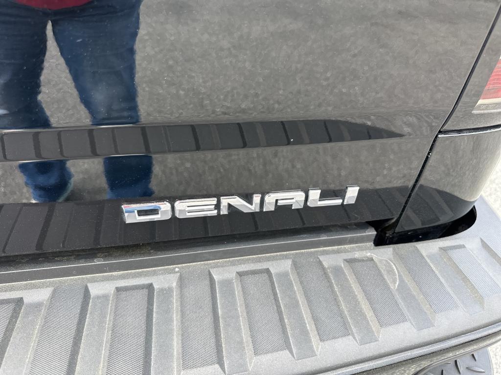 used 2017 GMC Sierra 1500 car, priced at $39,779