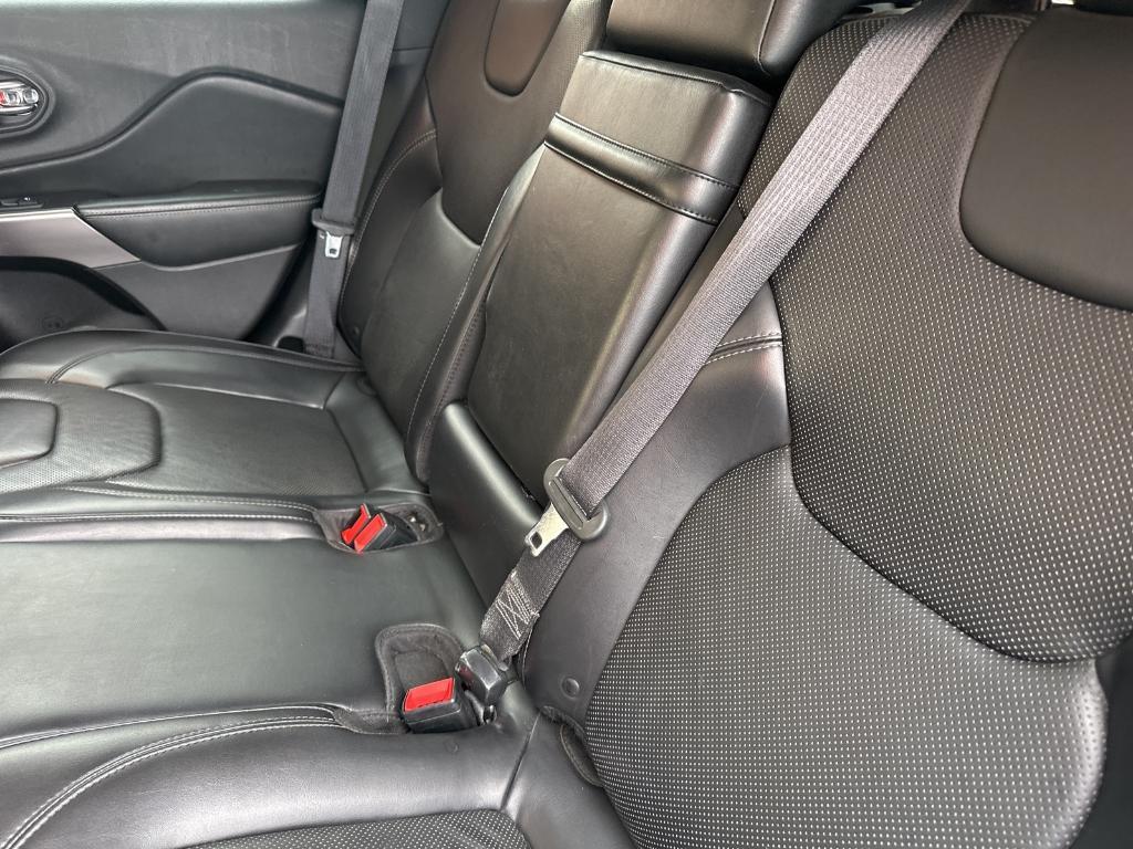 used 2019 Jeep Cherokee car, priced at $19,991