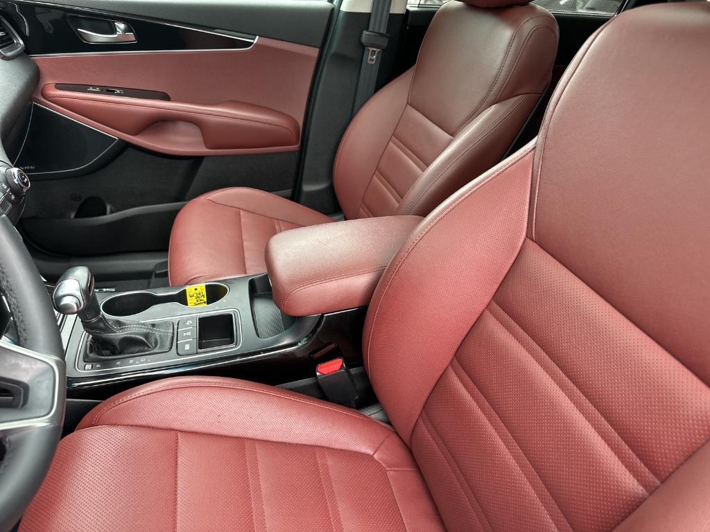 used 2018 Kia Sorento car, priced at $24,779