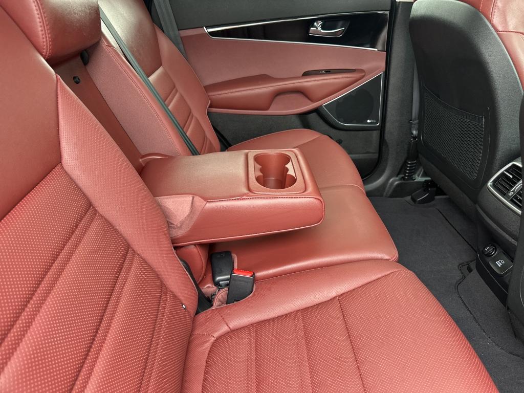used 2018 Kia Sorento car, priced at $24,779